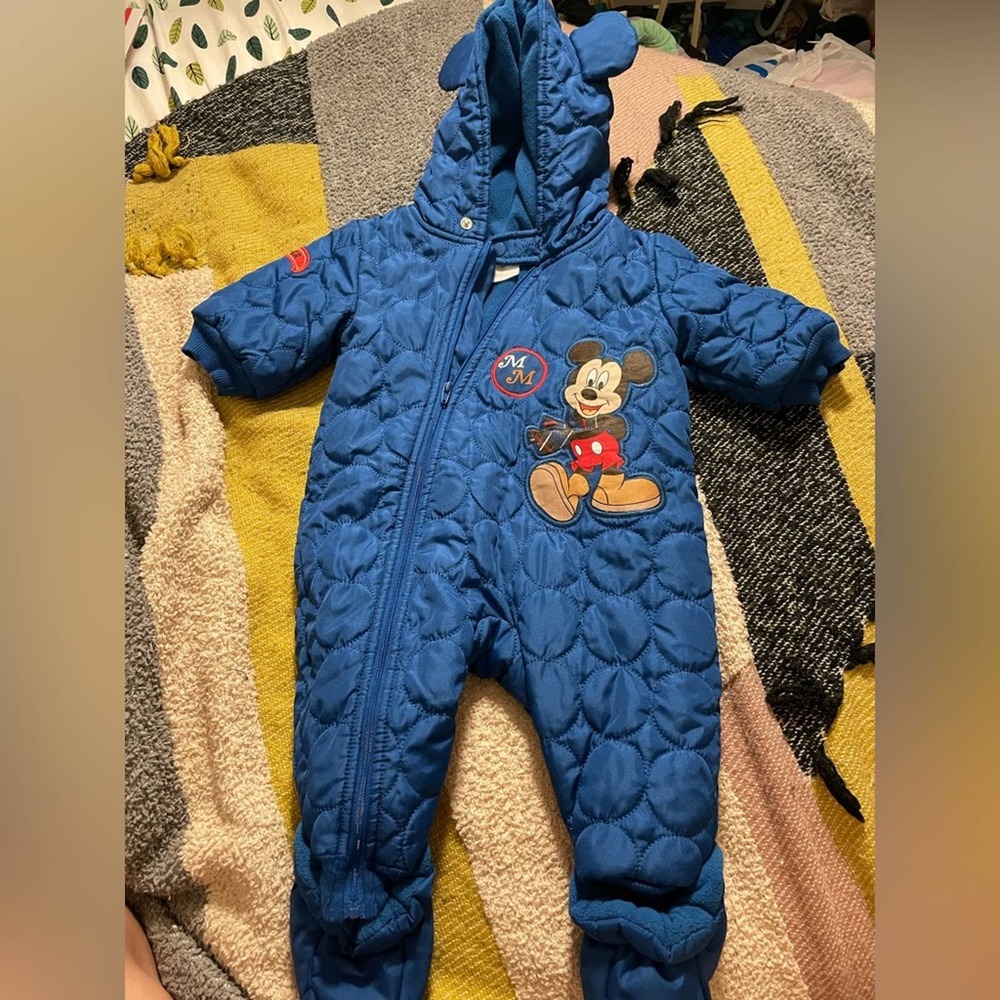 Vintage disney baby puffer snowsuit